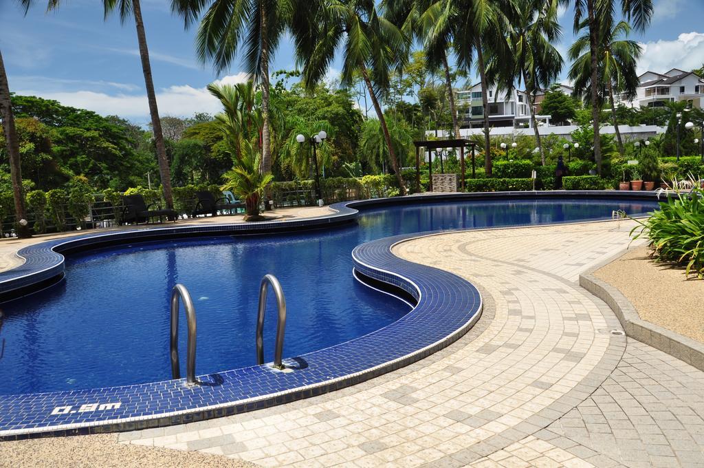 Green Ocean Seaview Apartment Batu Ferringhi Exterior photo